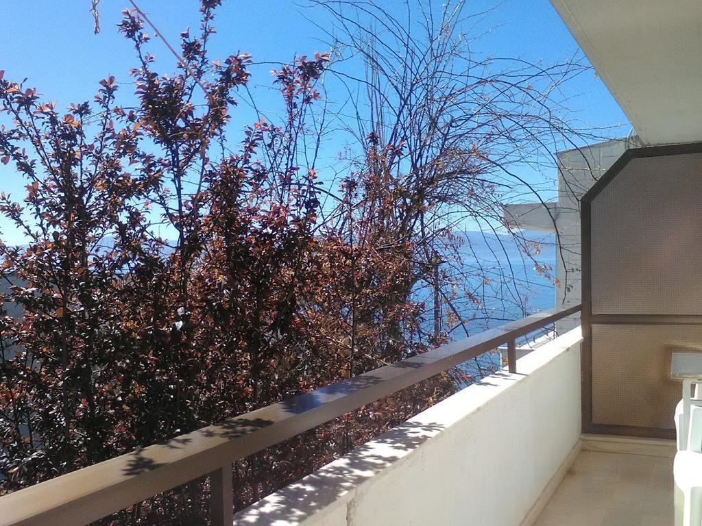 Aparthotel Iliahtides Amarynthos Exterior photo